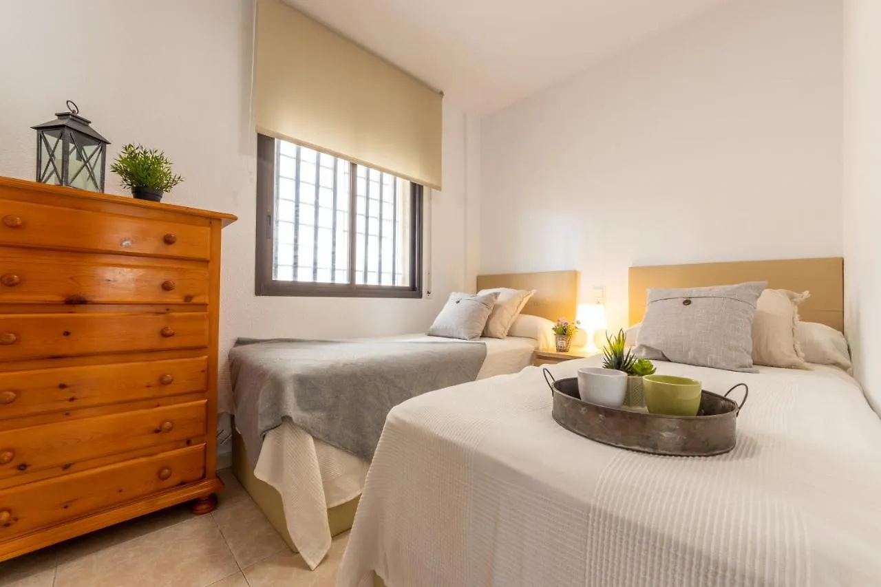 Homes & Go Faraon Park La Pineda